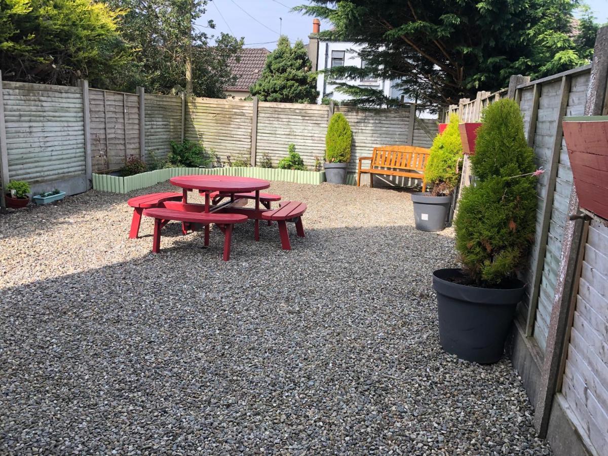 5 College Crescent Apartment Galway Exterior photo