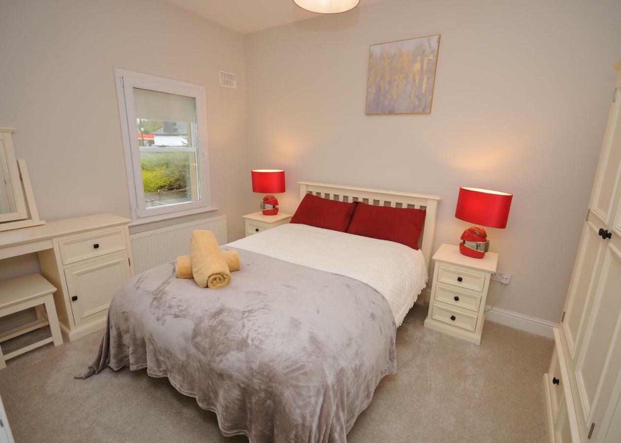 5 College Crescent Apartment Galway Exterior photo