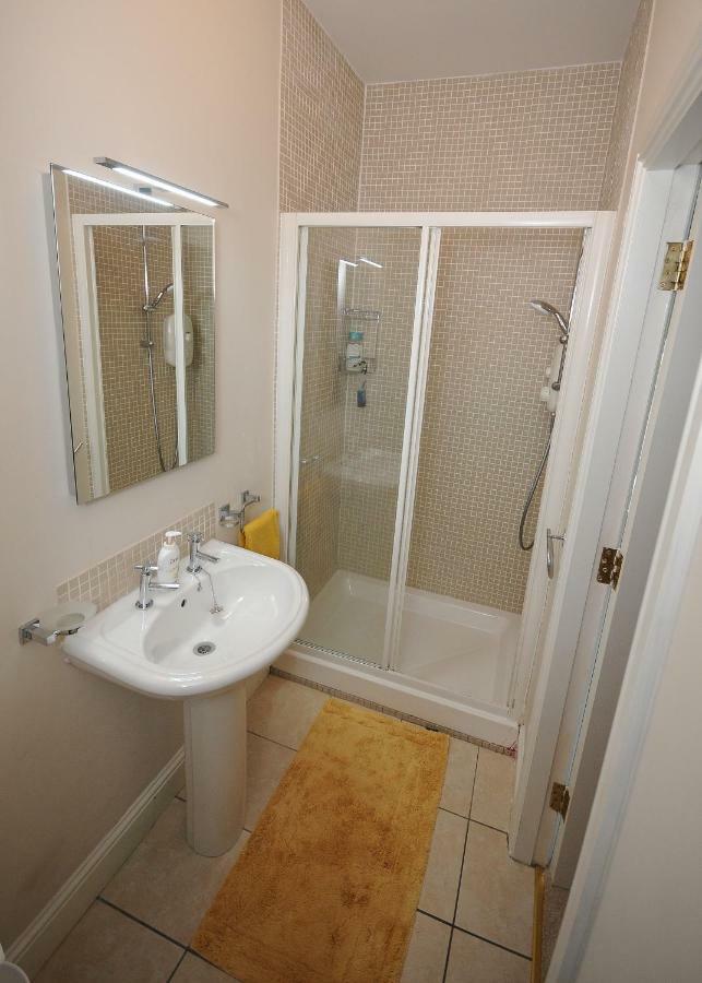 5 College Crescent Apartment Galway Exterior photo